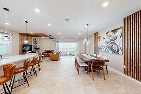 Sweet Retreat, Windsor Island Resort Near Orlando And Disney, By Shine