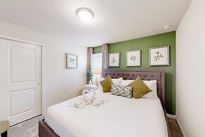 Sweet Retreat, Windsor Island Resort Near Orlando And Disney, By Shine