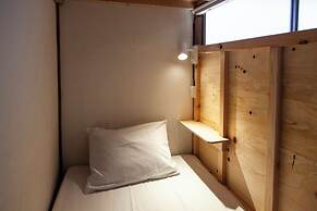 Fukuoka Guesthouse CAMP
