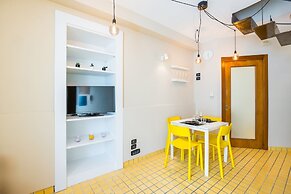 Chiaia Courtyard Haven