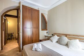 Chiaia Courtyard Haven