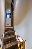 Chiaia Courtyard Haven