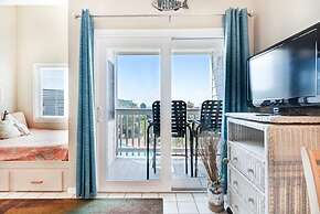 Plantation West Condos