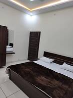 Goroomgo Jag-Laxmi Palace Ujjain