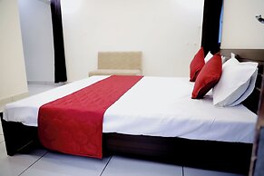 Goroomgo Jag-Laxmi Palace Ujjain