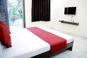 Goroomgo Jag-Laxmi Palace Ujjain