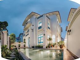 Phoenix Villas Sun Ha Long