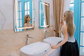 Phoenix Villas Sun Ha Long