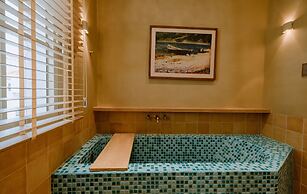 Phoenix Villas Sun Ha Long