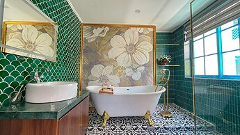 Phoenix Villas Sun Ha Long