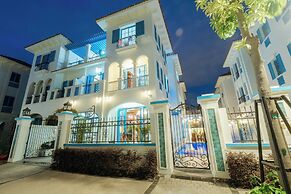 Phoenix Villas Sun Ha Long