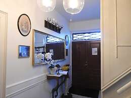 Queen Suite in a Hotel in Tranekaer