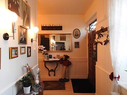 Queen Suite in a Hotel in Tranekaer