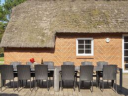 Luxury Thatched Retreat - By Traum Ferienwohnungen