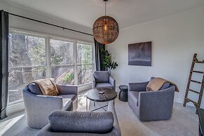 Lux Mountain Home! Golf / Lake/ EV / Game Room