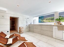 Luxury B.one Apartment