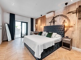 Luxury B.one Apartment