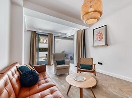 Luxury B.one Apartment