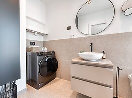 Luxury B.one Apartment