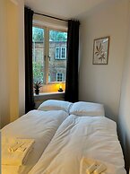 2-bedroom Apartment Retreat