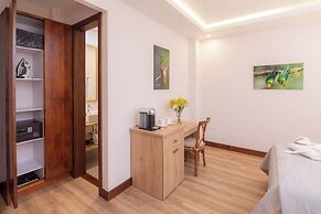 WR BOUTIQUE HOTEL