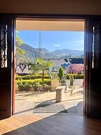 WR BOUTIQUE HOTEL