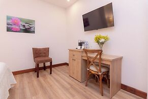 WR BOUTIQUE HOTEL