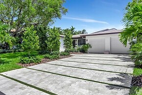 Ocean Breeze Villa 3 Bdr, Pool