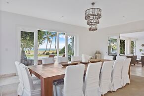 5BR Oceanfront Golf Estate w Pool Private Chef