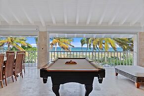 5BR Oceanfront Golf Estate w Pool Private Chef