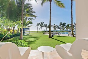Architectural Oceanfront Masterpiece w Pool