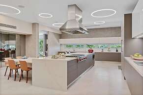 Architectural Oceanfront Masterpiece w Pool