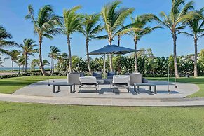 Architectural Oceanfront Masterpiece w Pool