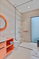 Gorgeous Beach House Perched Right Over the Ocean