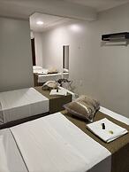 Kaa House Hotel