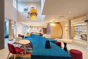 Hampton By Hilton Sandton Grayston