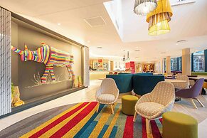 Hampton By Hilton Sandton Grayston