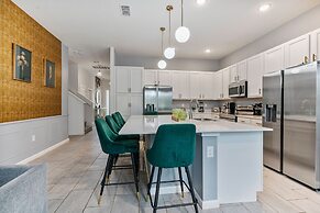 Beautiful 12bed 11 5bath House At Bella Vida