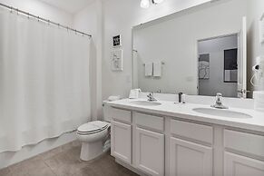 Beautiful 12bed 11 5bath House At Bella Vida