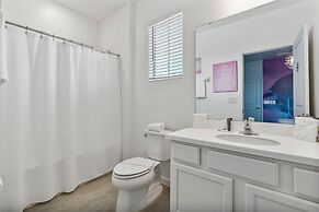 Beautiful 12bed 11 5bath House At Bella Vida