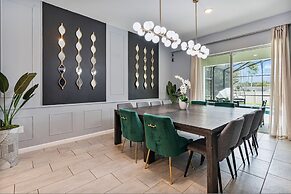 Beautiful 12bed 11 5bath House At Bella Vida