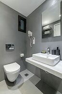 Momo Suites Acropolis by Aura Homes