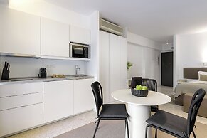 Momo Suites Acropolis by Aura Homes