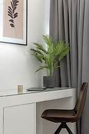 Momo Suites Acropolis by Aura Homes