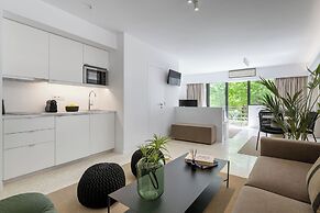 Momo Suites Acropolis by Aura Homes