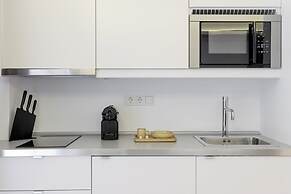 Momo Suites Acropolis by Aura Homes