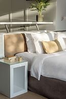 Momo Suites Acropolis by Aura Homes