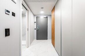 City Pop 2Night Prague - Self check-in