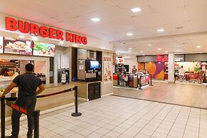 Mares Suites by Angra Beach