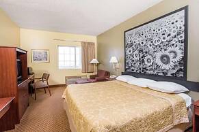 Western Inn & Suites